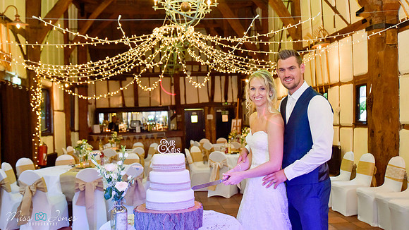 barns-hotel-wedding-photographer-008